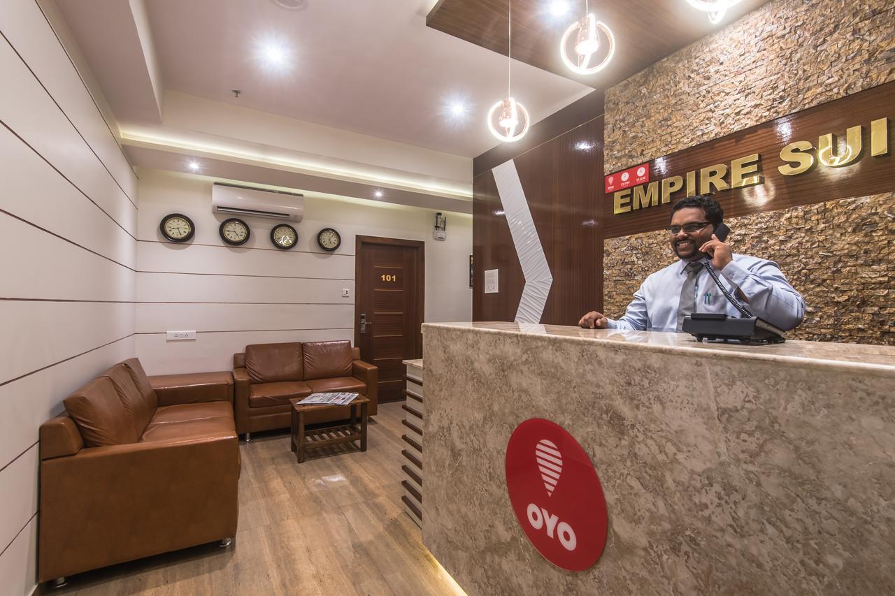 Oyo 9328 Empire Suite 나비뭄바이 외부 사진